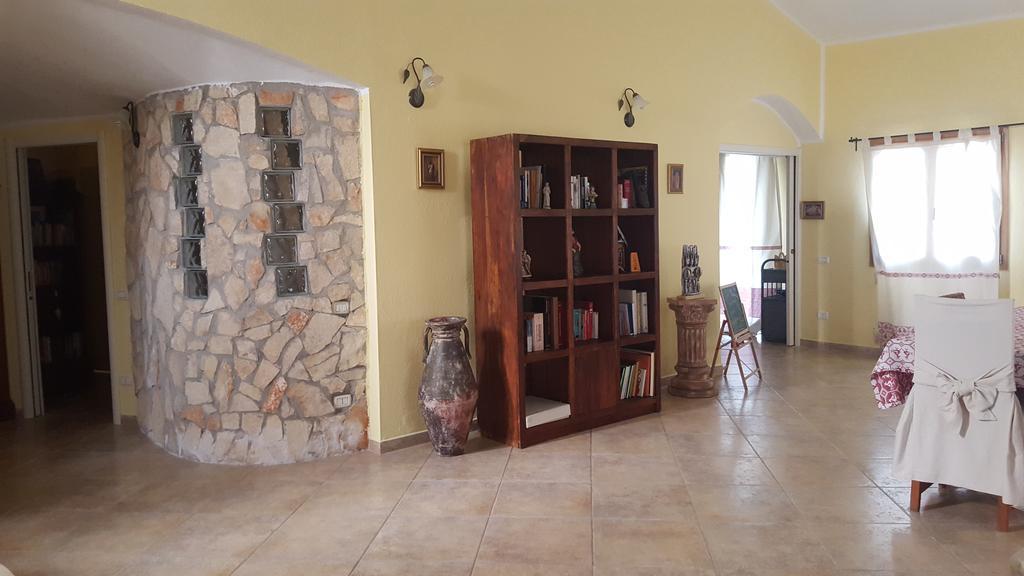 Villa Renzo E Lucia Sant Isidoro  Екстериор снимка