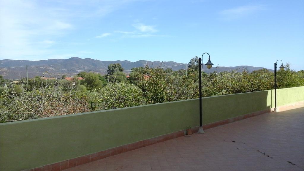 Villa Renzo E Lucia Sant Isidoro  Екстериор снимка