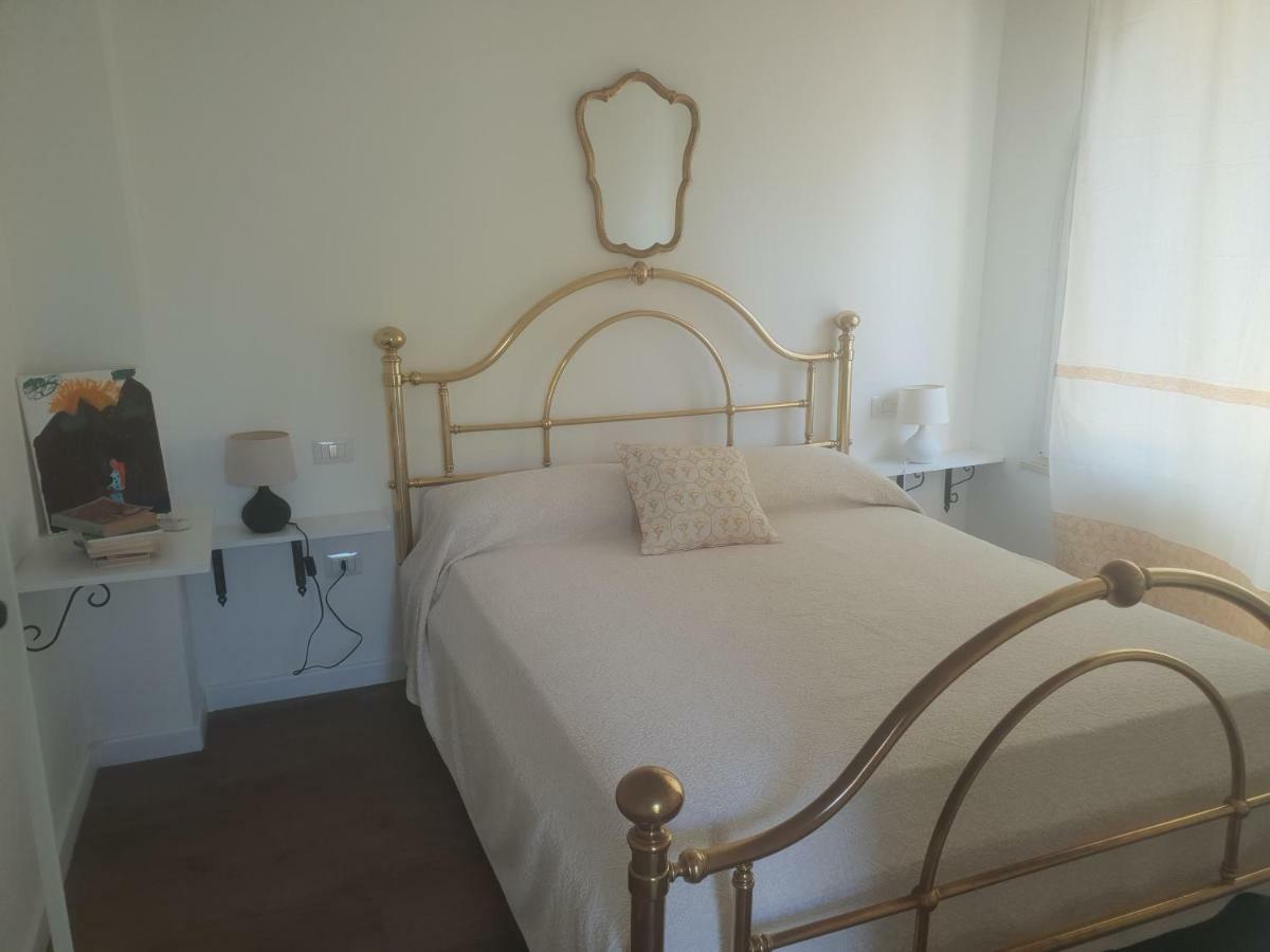 Villa Renzo E Lucia Sant Isidoro  Екстериор снимка